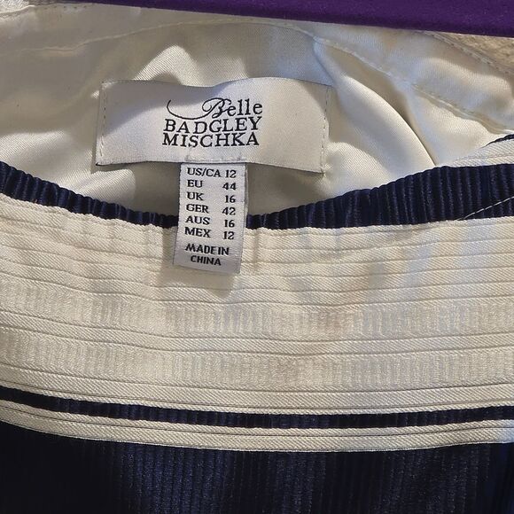 Badgley Mischka Striped Off-Shoulder Mini Dress Sz 12 - Picture 2 of 3